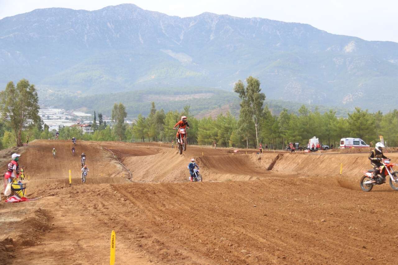 Fethiye’de 7 Yıl Sonra Motokros Heyecanı Geri Döndü 3